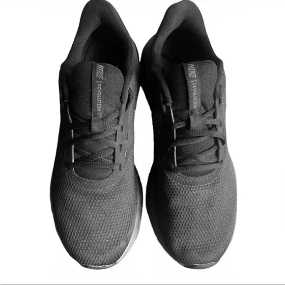 NIKE REVOLUTION 6 RUNNING SNEAKER IN BLACK/ ANTHRACITE - Picture 9 of 13